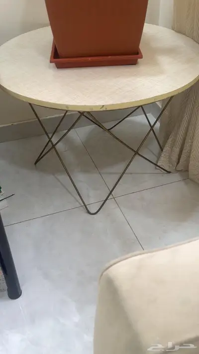 أثاث للبيع كنب وطاولات وجلسه ترضيه بستاره 3