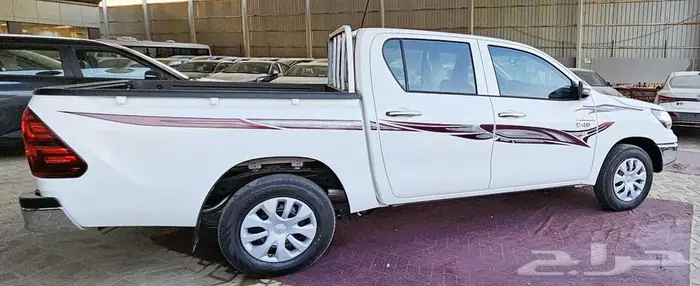 تويوتا هايلوكس غمارتين ديزل بدون دبل 2025 6