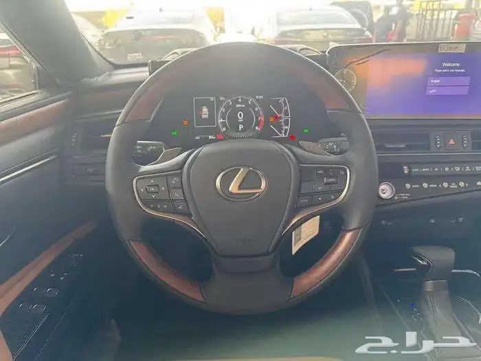 عرض خاص لكزس - ES350 CC - بريمي - 2024 بالنقد والتقسيط 4
