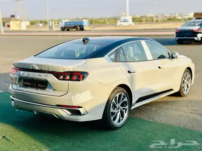 فورد توريس تيتانيوم موديل 2025 10
