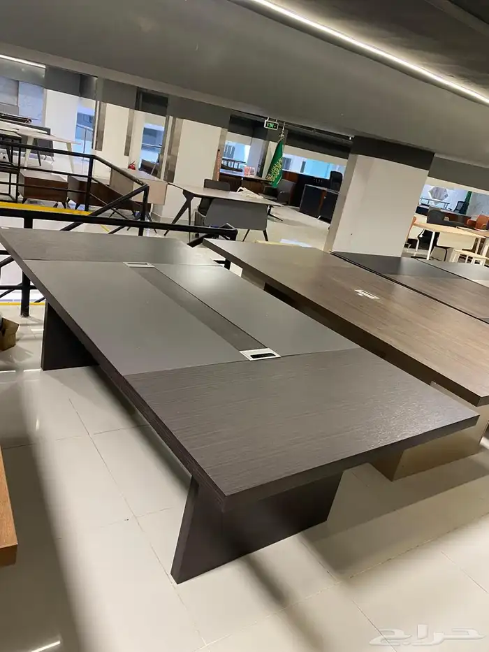 office furniture مكتب سكرتير دولاب كراسي و مكاتب طقم موظف 42
