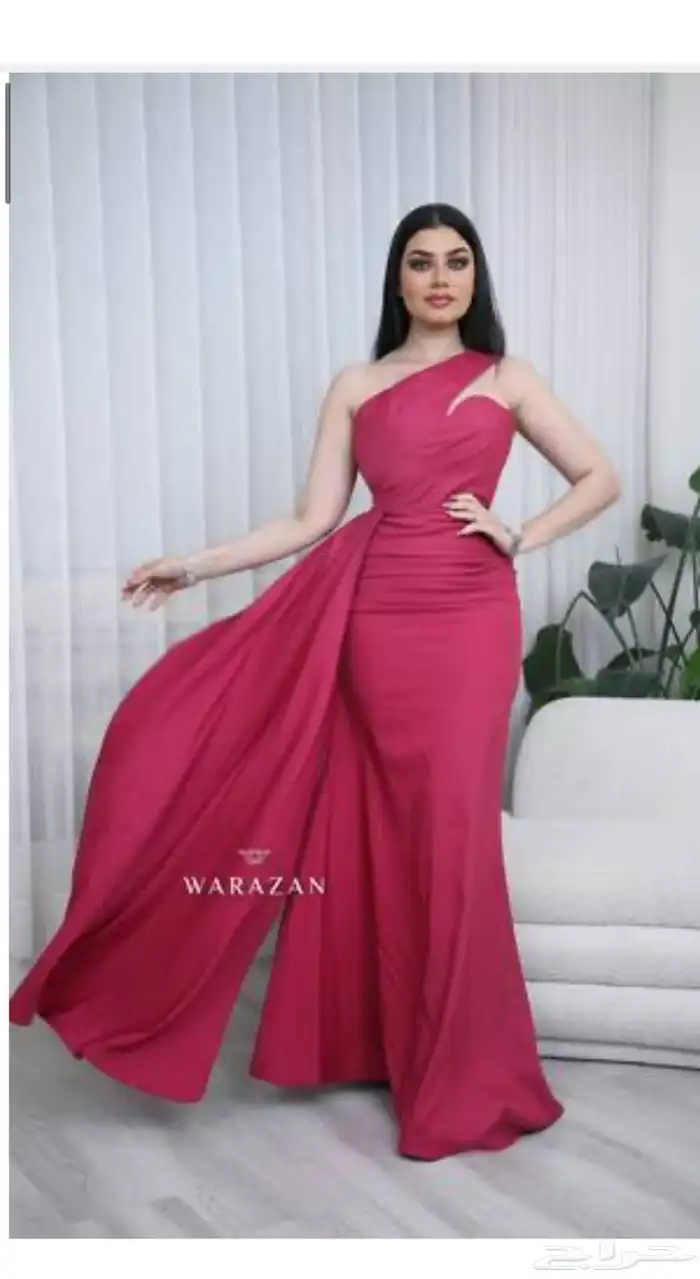 فستان جديد ماانلبس150 ريال مقاس xL 0