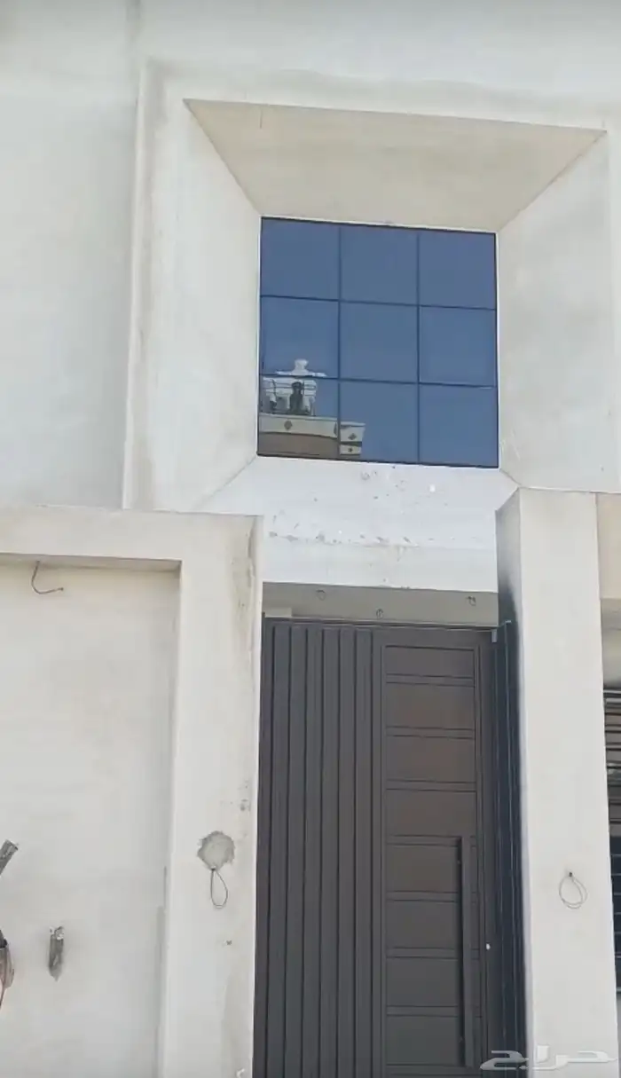 زجاج سكريت و استركشر 28