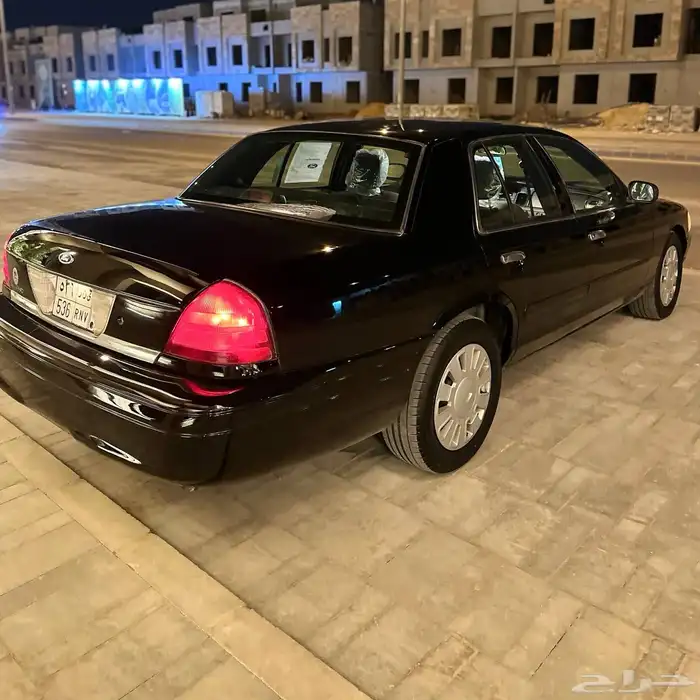 فورد بوليسي فدرالي 2007 شرط (تم البيع) 5