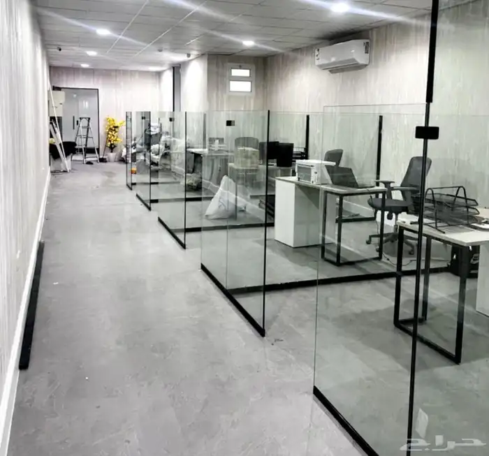 زجاج سكريت و استركشر 23
