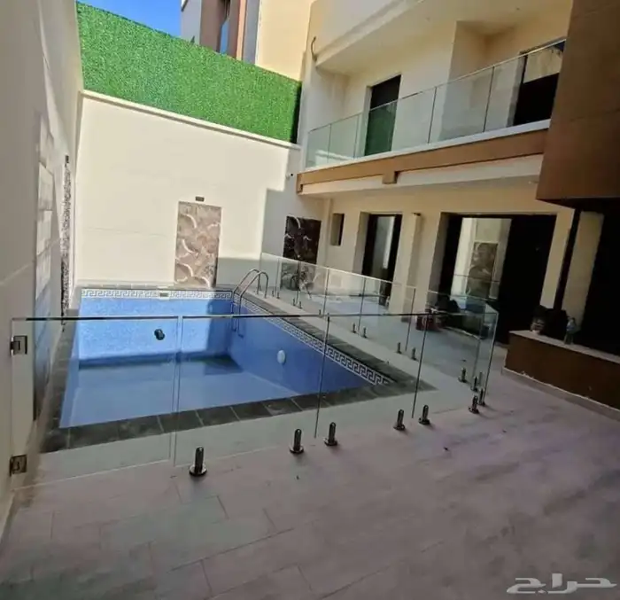 زجاج سكريت و استركشر 30