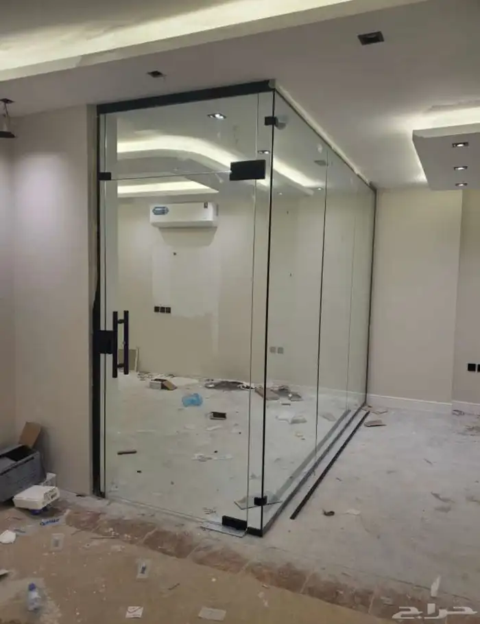 زجاج سكريت و استركشر 22