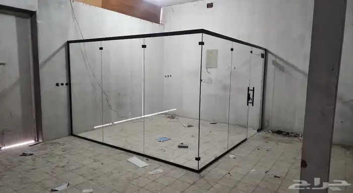 زجاج سكريت و استركشر 24