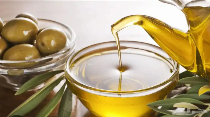 للبيع زيت زيتون بكر عصرة أولى من مزارع الأردن 1