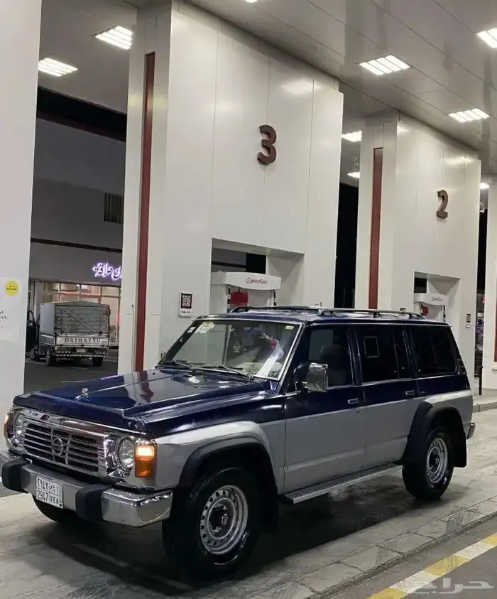 جيب بترول نيسان 1988 للبيع أو للبدل بغنم 2