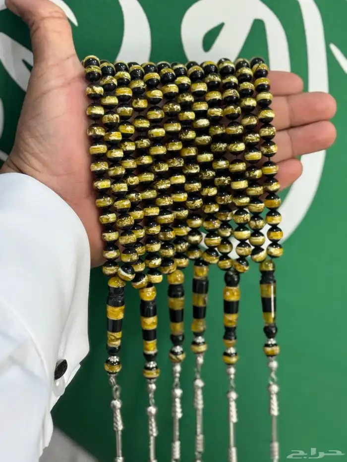 سبح بكلايت لون مناسب لفريق الاتحاد 1