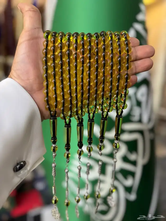 سبح بكلايت لون مناسب لفريق الاتحاد 4