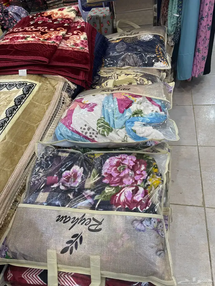 جميع أنواع المفروشات 16