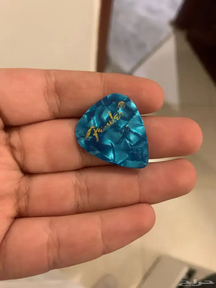 قيتار جيتار فيندر اوكستك للبيع 8