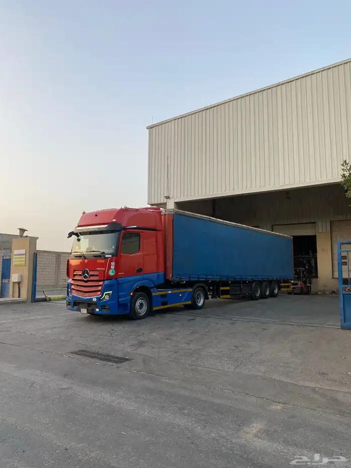 ايجار تريلات شاحنات سطحات ستاير للإيجار يعقود سنوي 3