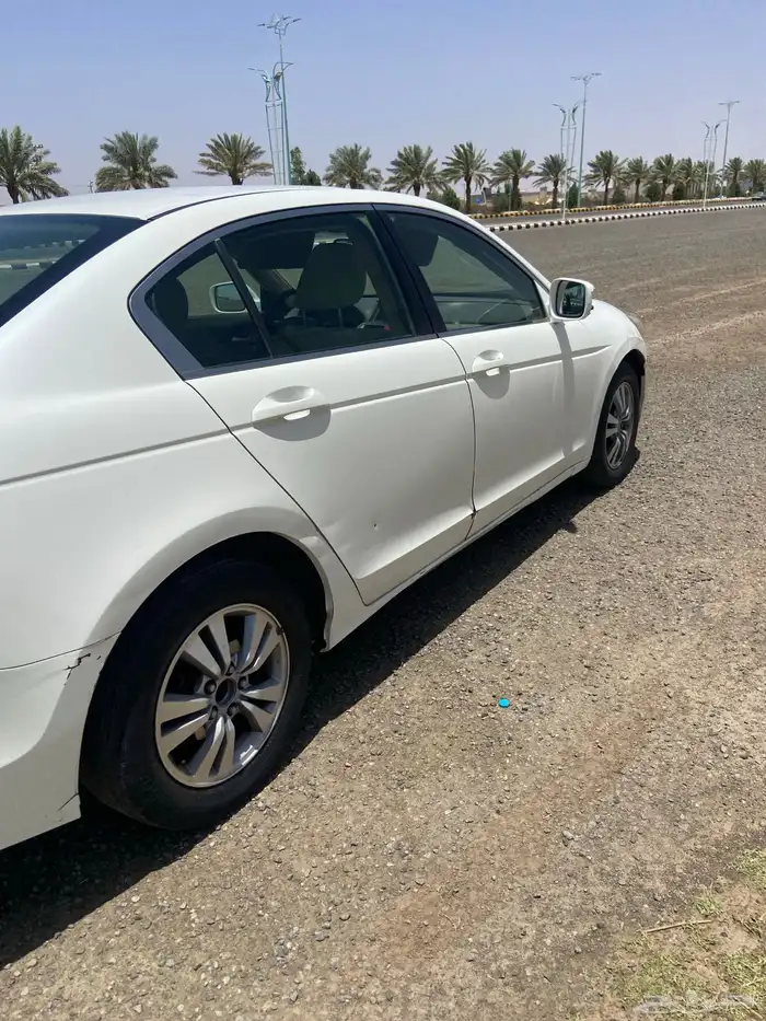 للبيع اكورد 2008 5