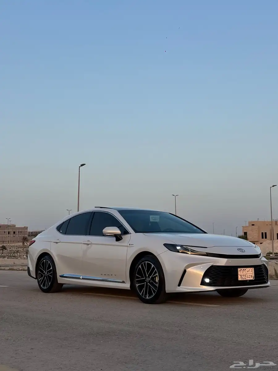 كامري 2025 le هايبرد 2