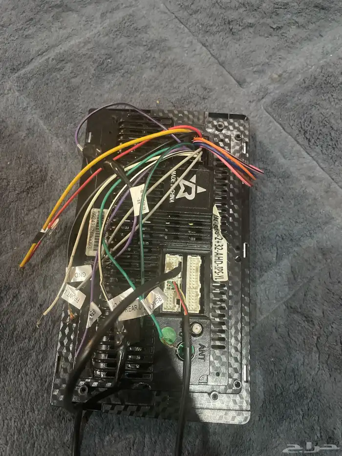 شاشه للبيع شبه جديد 1