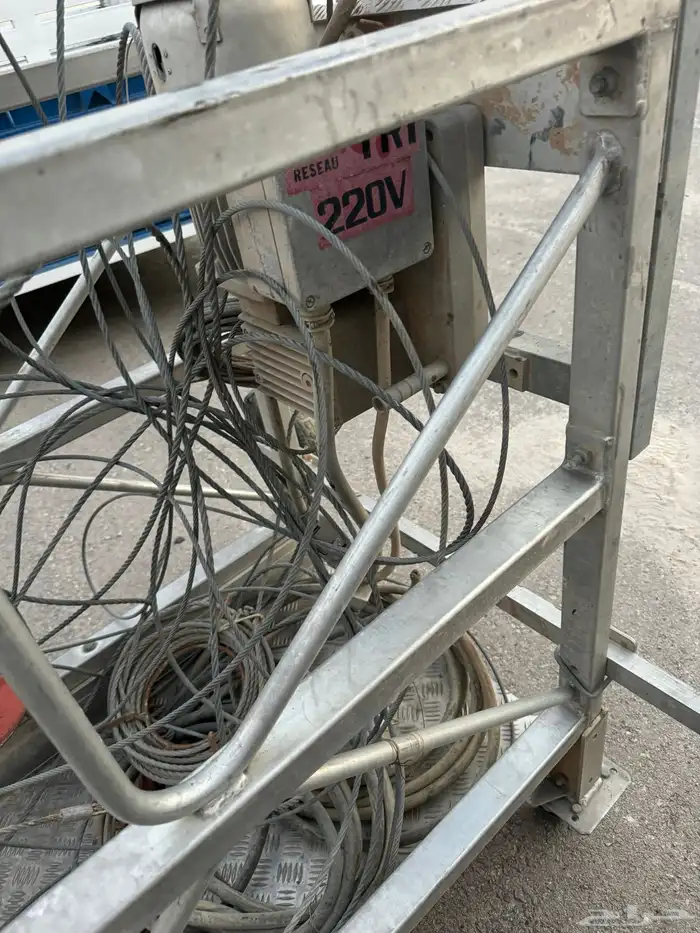 جندولة مكينة اتنظيف واجهات المباني ونش سله( تصفية ورثة) 2