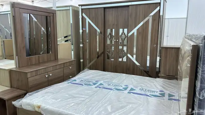 اثاث واجهزه مستخدم وجديد 50