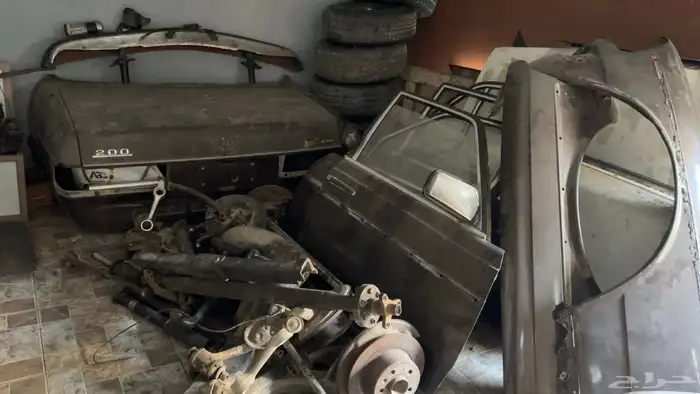 قطع مرسيدس w123 قطع البدي والعضلات 0