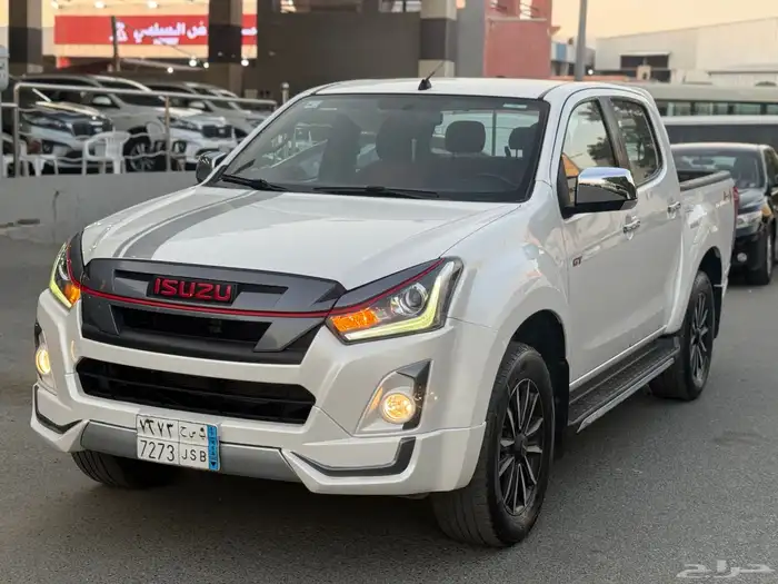 ايسوزو موديل 2020 ديماكس GT 3