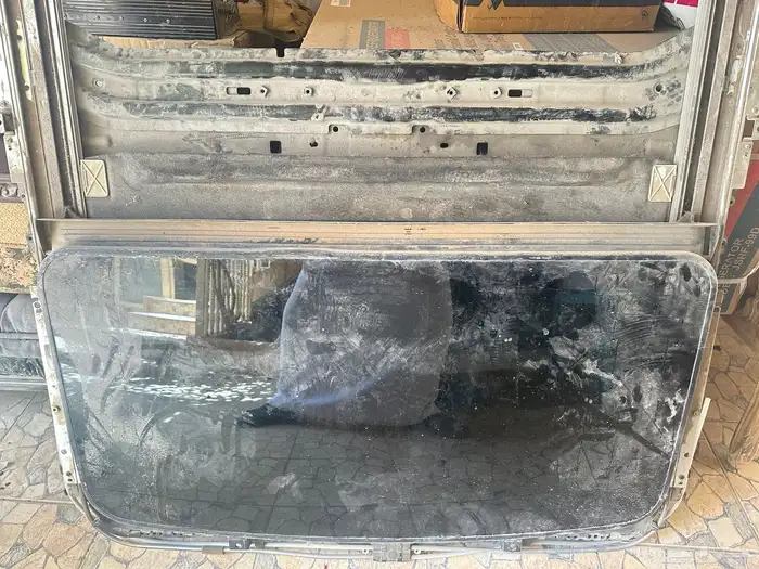 فتحة سقف سكويا 2011 1