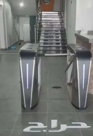 بوابة مرور افراد ودخول النوادي والشركات 0