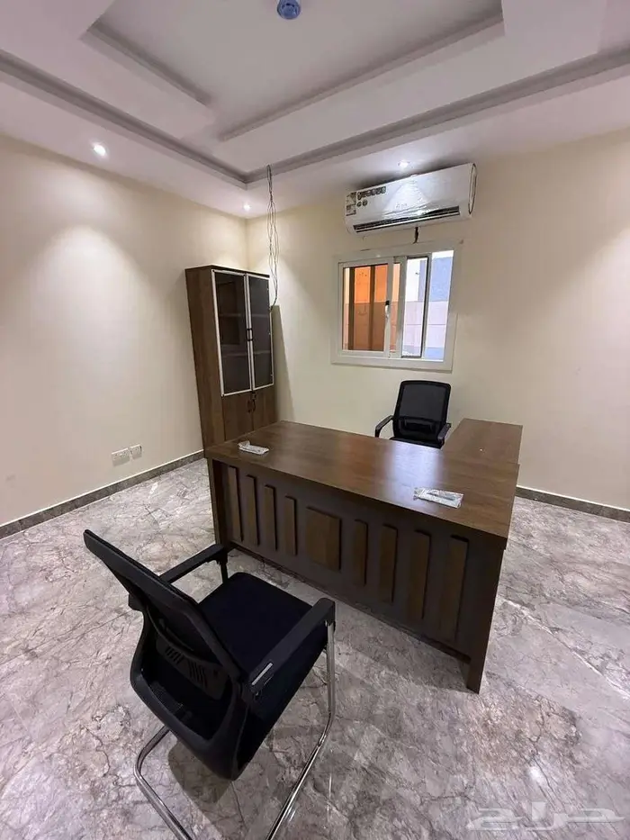 OFFICE DESK 1.6CM WITH SIDE TABLES LESS THEN 750SR 0