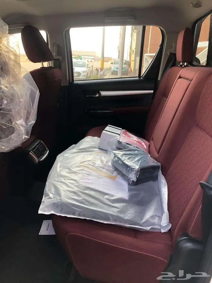 هايلوكس غمارتين GLX2 جنوط بنزين قير عادي2025 5