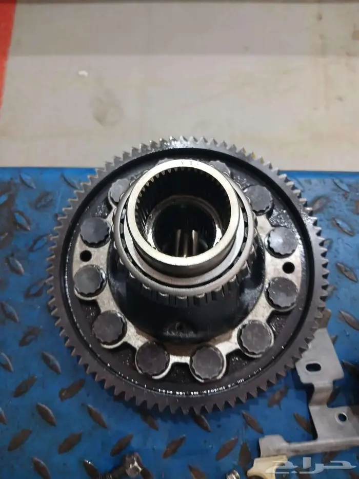 خدمة توضيب واصلاح القير (ناقل الحركة لجميع أنواع السيارات ) 6