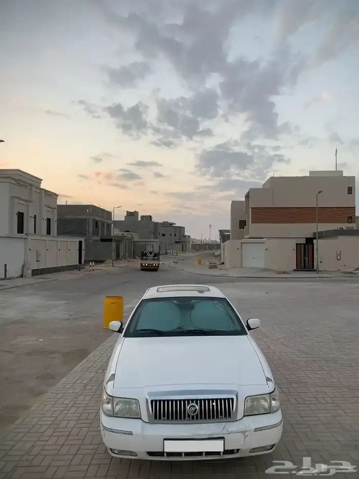 فورد جراند ماركيز 2006 LS هدروليك فل كامل للبيع بالخرج 6