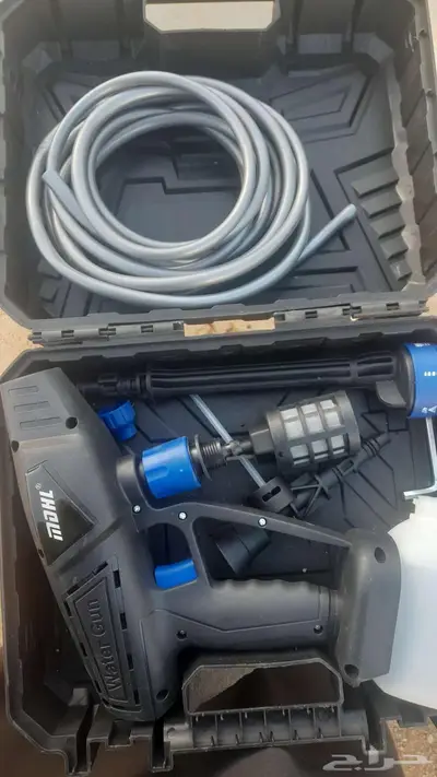 للبيع جهاز رش شبه جديد كامل بجميع اغراضه 0