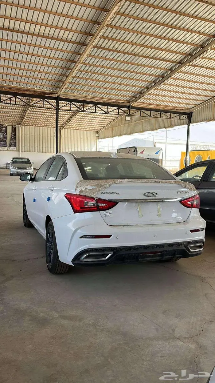 شيري اريزو 5 م 2025 لدى سطوع الشمس 1