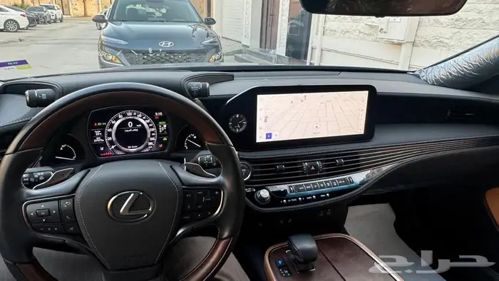 لكزس LS500BH عبداللطيف جميل للبيع 2