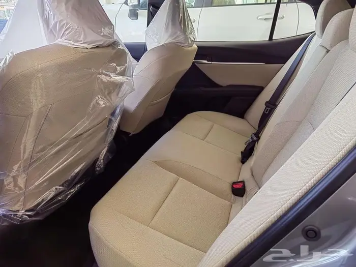 تويوتا كامري ال اي بنزين سعودي 2025 5