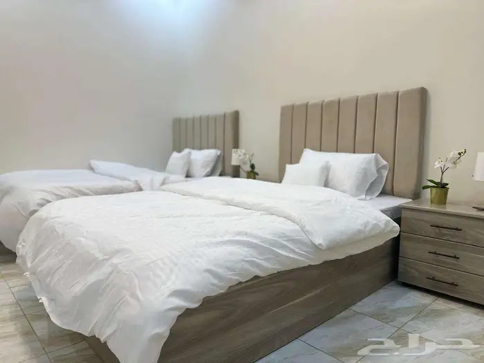 للايجار شقة مفروشة فاخرة ديلوكس في حي مروج الامير 9