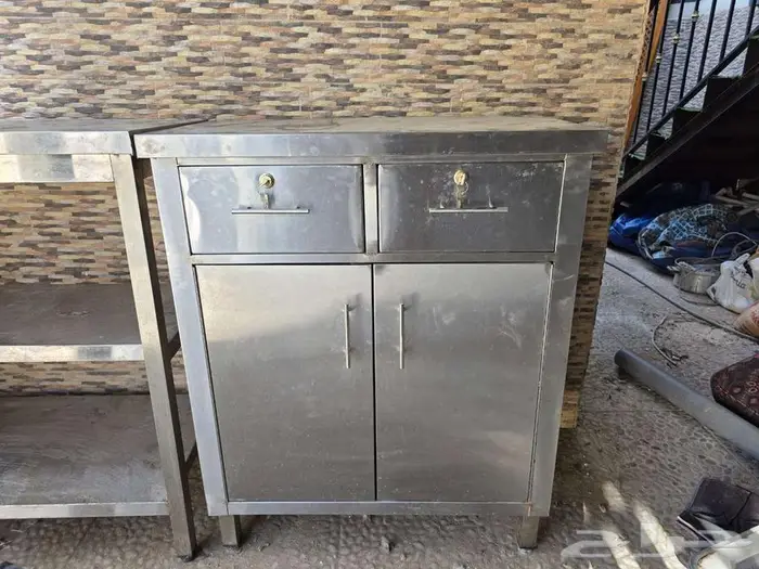 مغاسل وطاولات ستيل حسب اشتراطات البلدية جاهزة للأستخدام 5