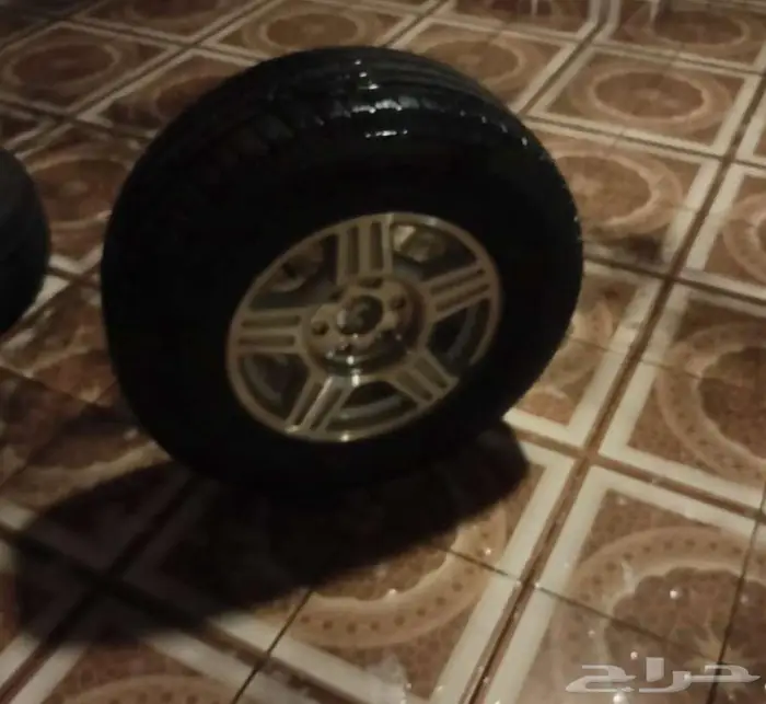 كفرات وجنوط سيارة جمس وكالة نظيفة 0