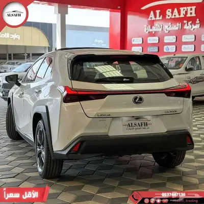 لكزس UX 300 AH موديل 2024 الاقل سعرأ لدي الصفح 3