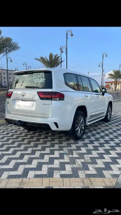 Land Cruiser 2023 GXR L4 3