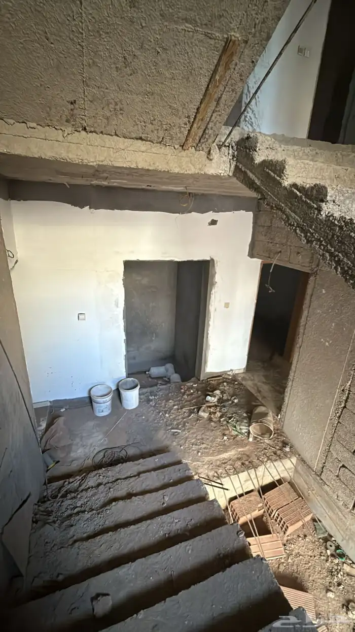 عماره للبيع في مخطط شوران ه المدينه المنوره 12