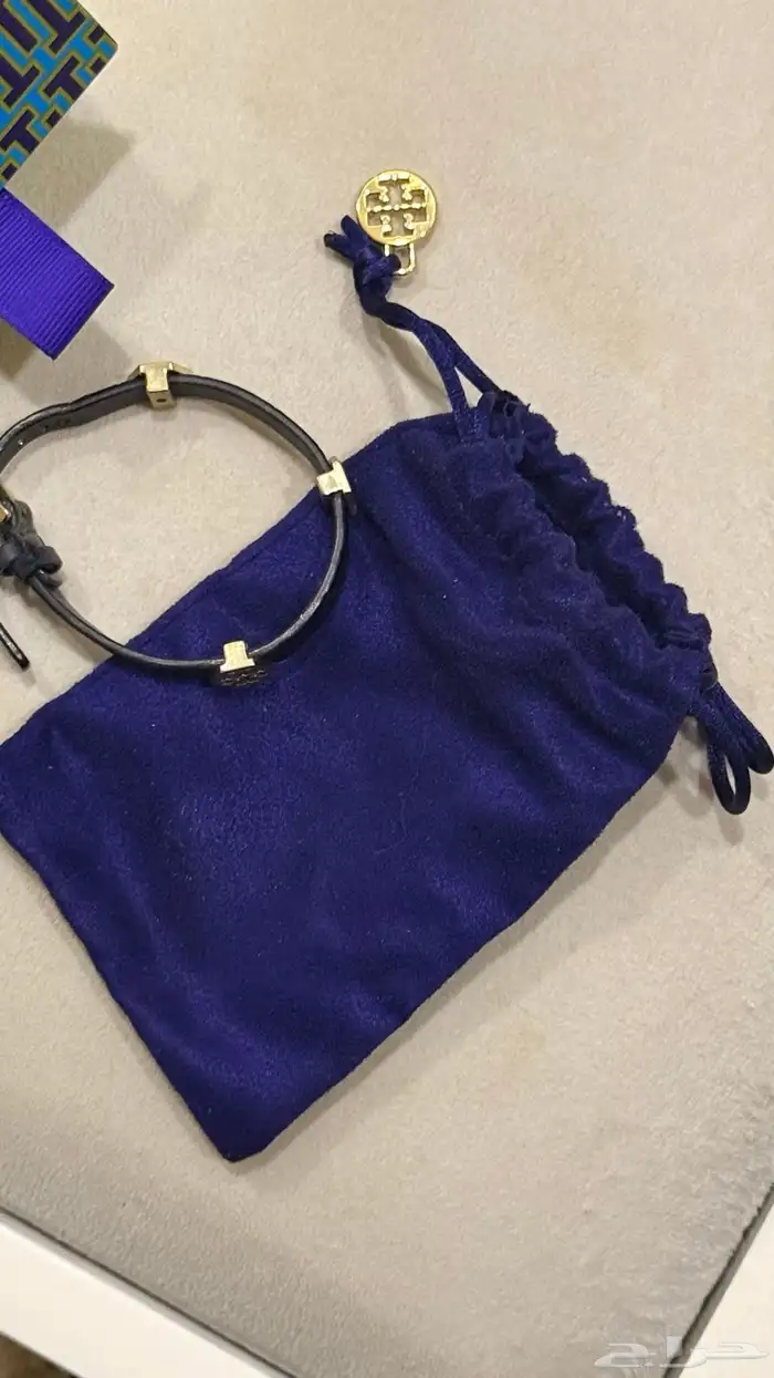 اسوارة توري بورش اصليه نظيفة جدا 1