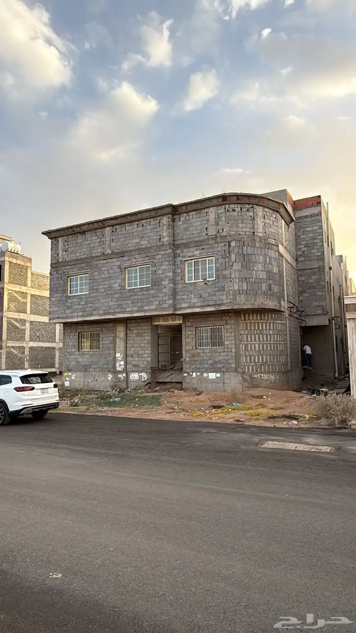 عماره للبيع في مخطط شوران ه المدينه المنوره 1