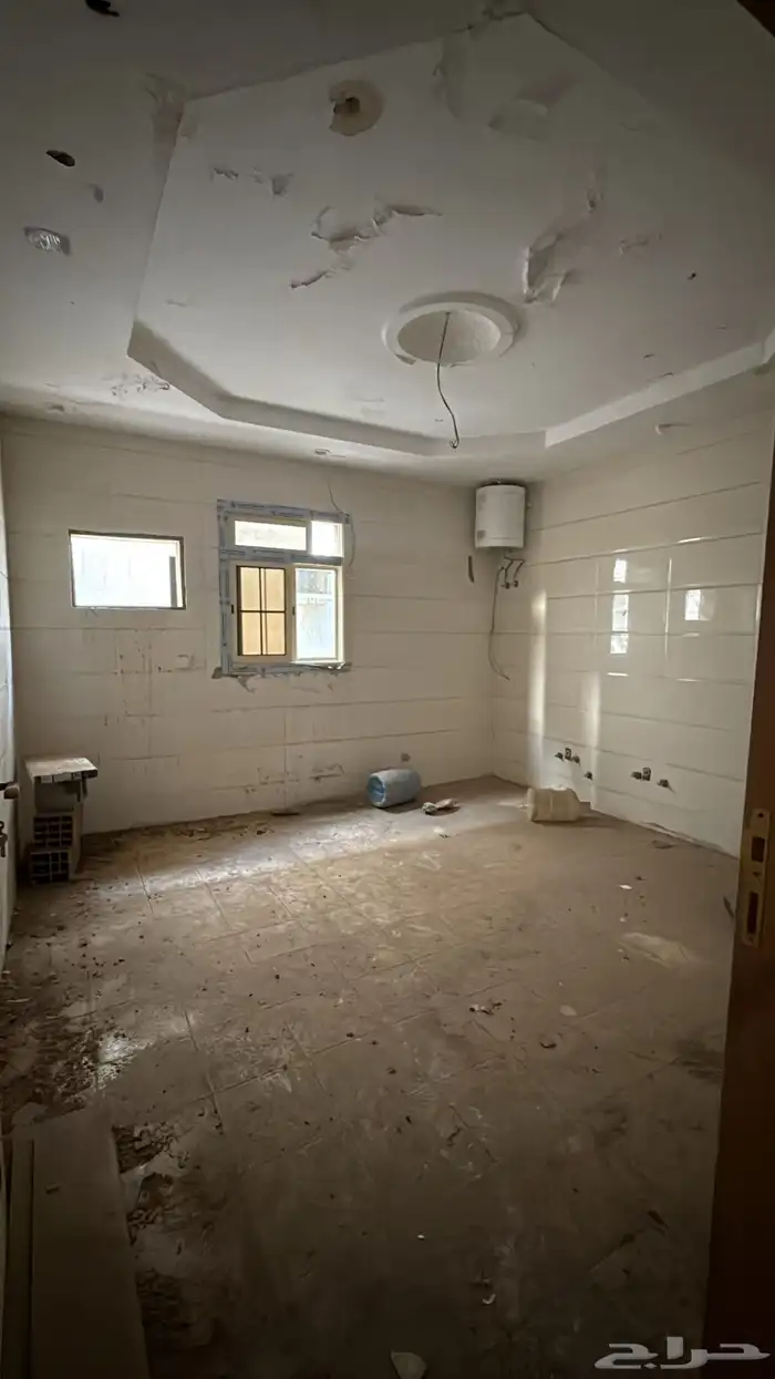 عماره للبيع في مخطط شوران ه المدينه المنوره 11