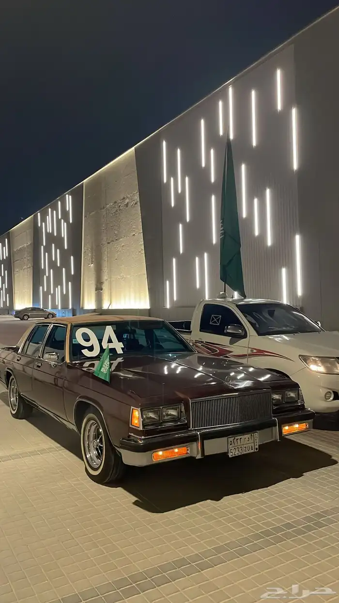 سياره كلاسيك بيوك ليسايبر لمتد ادشن موديل 1984 1