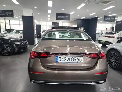 مرسيدس E200 عداد 1800 كيلو 5