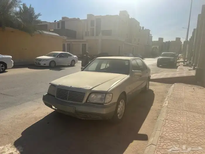 مرسيدس 300S شبح موديل 1992 بلوحه مميزه 0