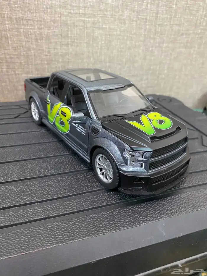 مجسمات سيارات للبيع 20