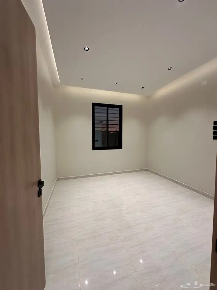 للبيع روف دور ثاني مع ملحق تصميم رائع وشغل مرتب احدرفيده 8